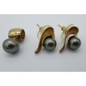 Laurie‎ Lyall handmade modernist 18k gold black pearl pendant earring set